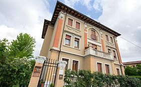 Boutique Apartment Casa Angela